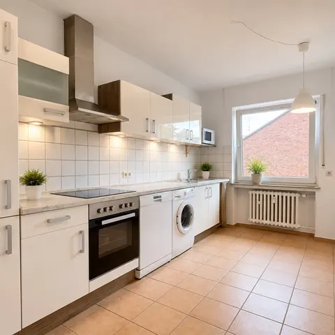Foto der Kleinanzeige: Frische 2-Zimmer-Etagentoilette... pardon, Etagenwohnung! (44 m² mit Balkon in M